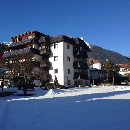 Ferienwohnungen Sonklar Fulpmes Exterior photo